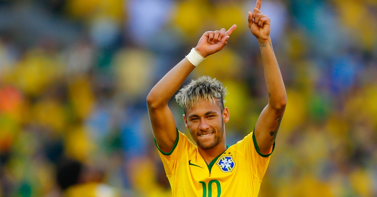 Neymar with angular fringe and bleached tips